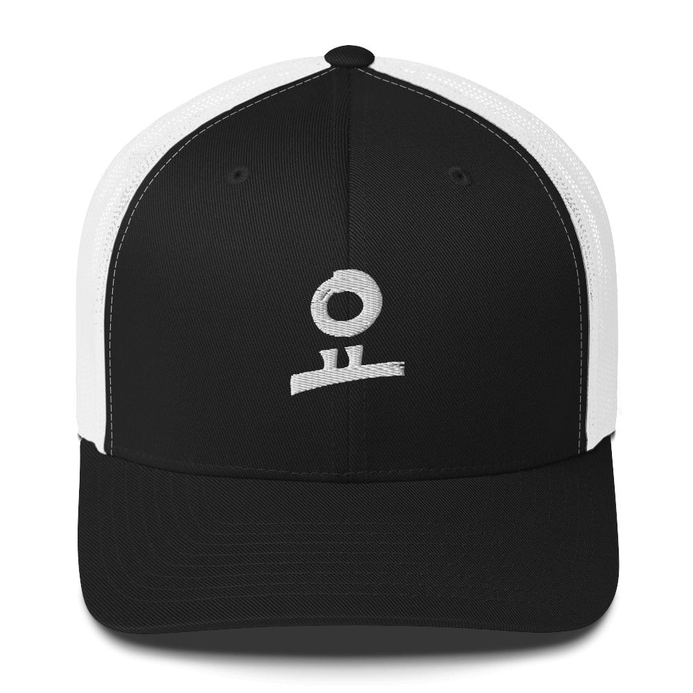 요 Trucker Cap